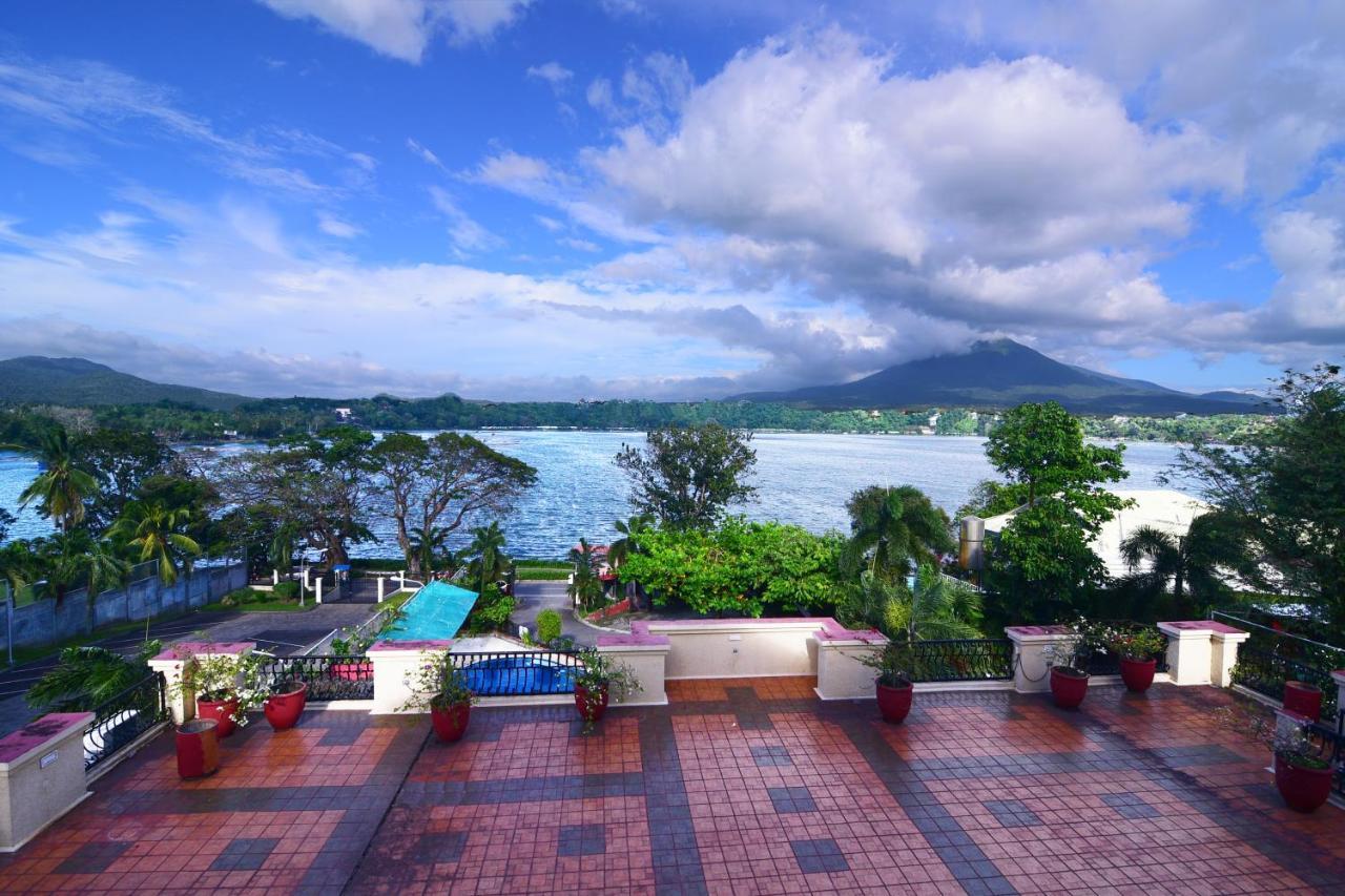 Ang Tahanan Ni Aling Meding Hotel And Restaurant San Pablo Exterior photo